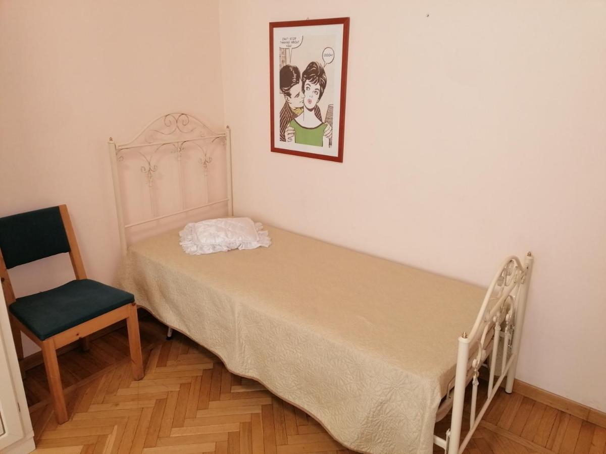 Viale Barozzi 118 Daire Modena Dış mekan fotoğraf