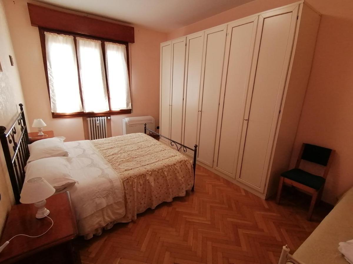 Viale Barozzi 118 Daire Modena Dış mekan fotoğraf